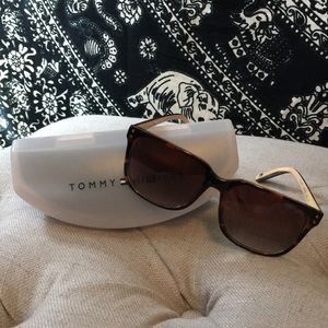 Tommy Hilfiger Sunglasses